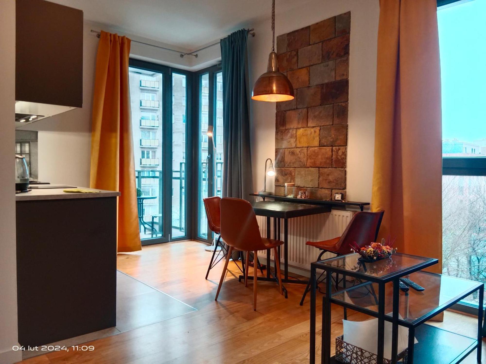 Uroczy Apartament Dlugie Ogrody 48 Gdańsk Exterior foto